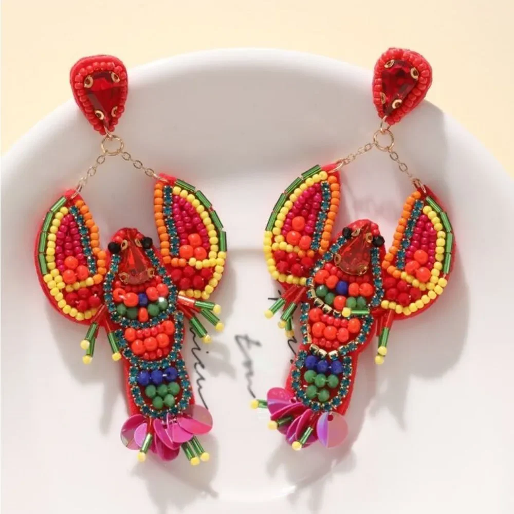 NEW Lobster Shaped Pendant Earrings - Picture 3 of 3
